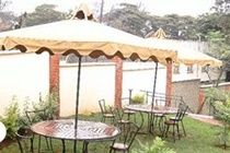 Fahari Guest House Найроби Экстерьер фото